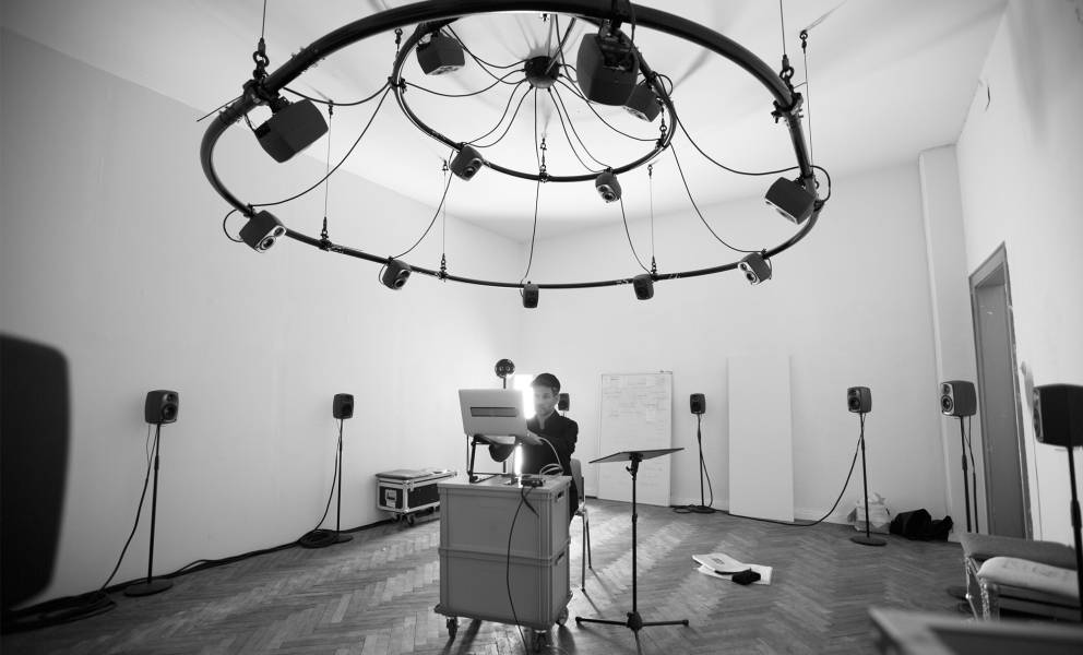 multichannel speaker setup